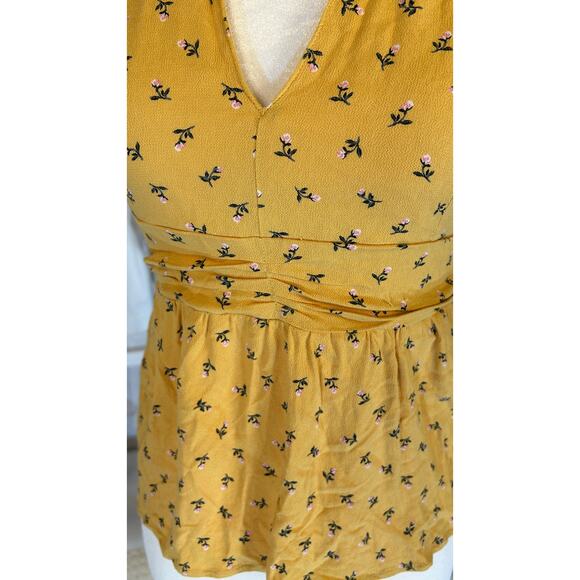 American Eagle Women’s Size M Yellow Floral Halter Top #0337 - Picture 3 of 12